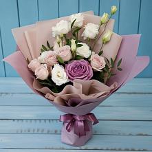 Букет цветов из:  Розы и Лизиантусы #REPLACE_PRED# Свердловский
