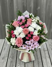 Букет цветов из:  Альстромерии, Гвоздики, Розы и Хризантемы в Свердловский