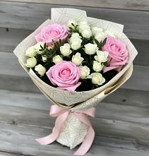 Букет цветов из:  Розы #REPLACE_PRED# Свердловский
