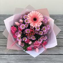 Букет цветов из:  Розы, Герберы и Хризантемы в Свердловский
