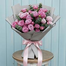 Букет цветов из:  Розы в Свердловский